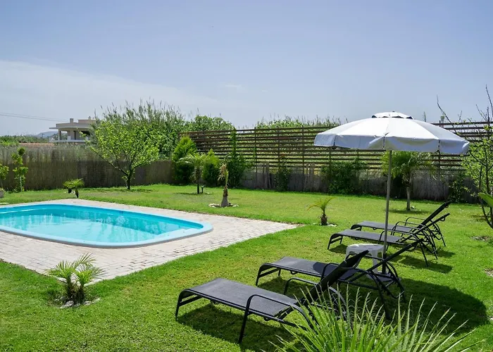 M&B Luxury House